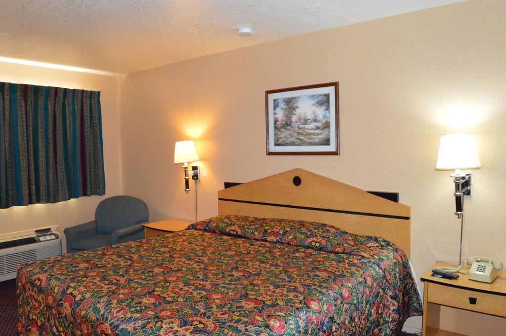 Delux Inn Tulsa Dış mekan fotoğraf